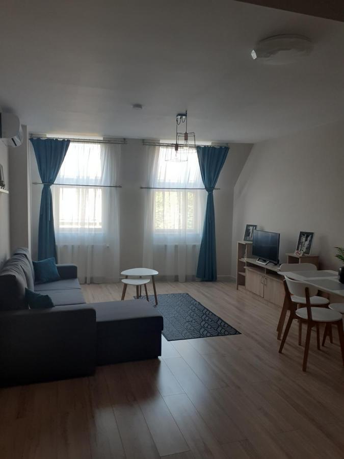 Mandarin Premium Apartments Targu Mures Luaran gambar