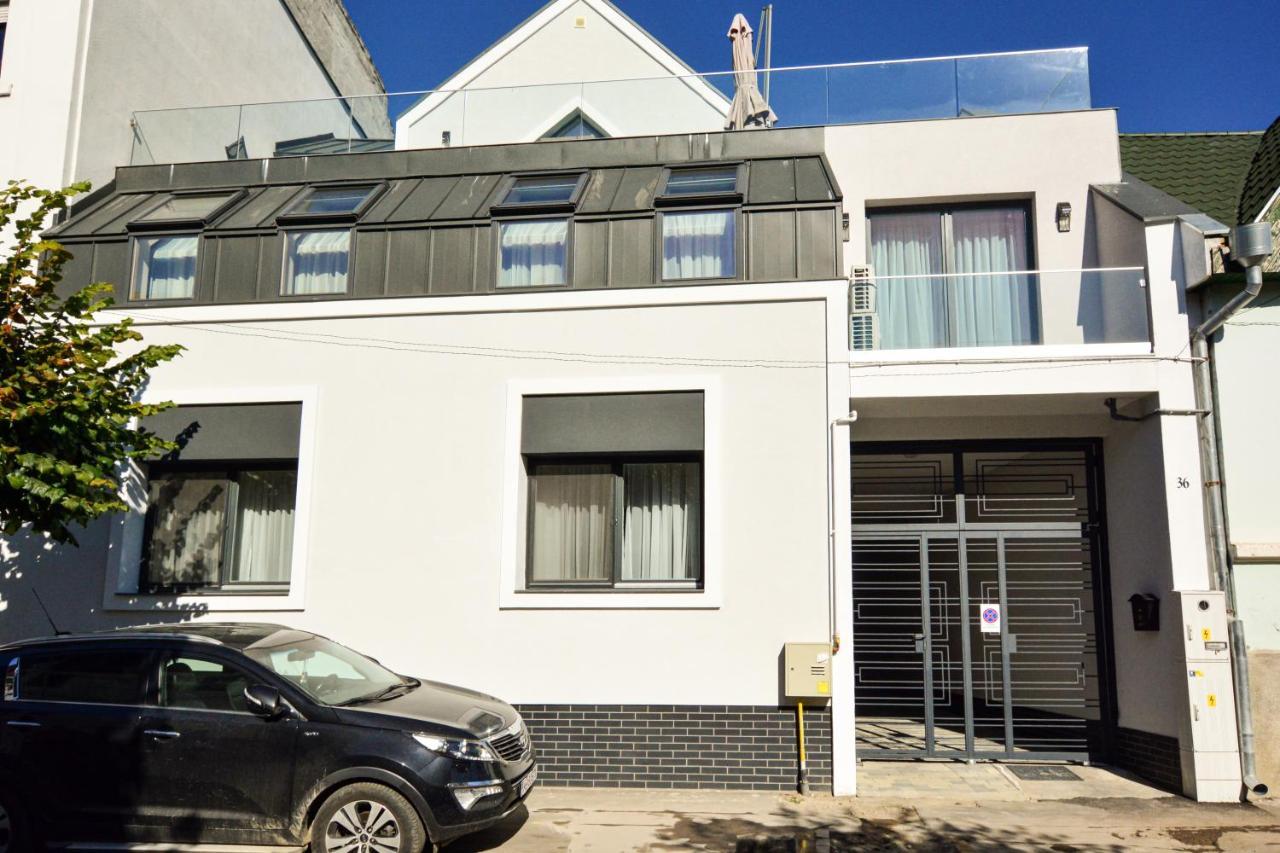 Mandarin Premium Apartments Targu Mures Luaran gambar