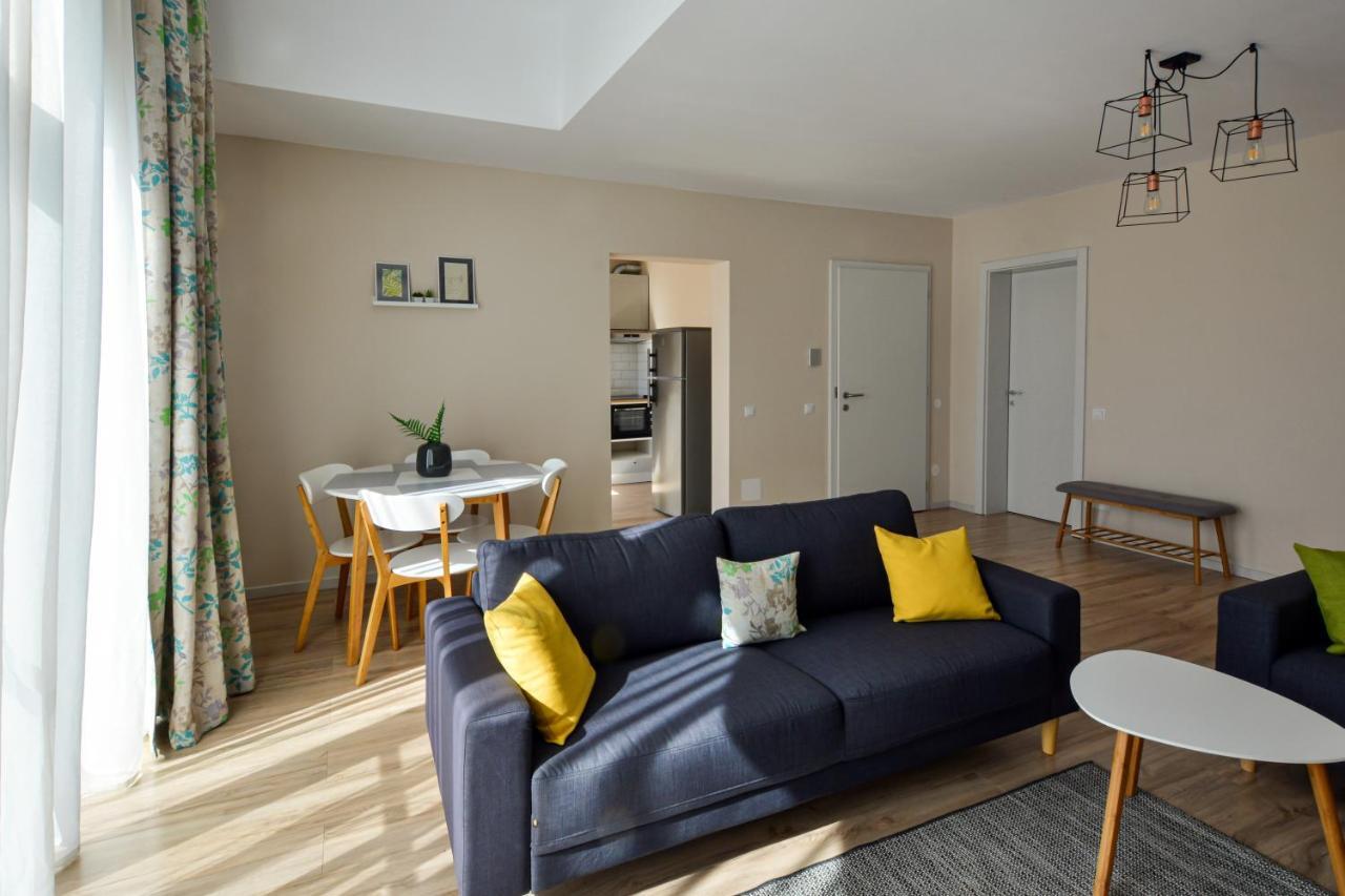 Mandarin Premium Apartments Targu Mures Luaran gambar