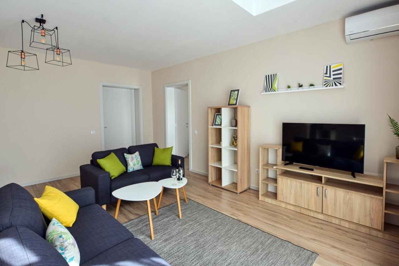 Mandarin Premium Apartments Targu Mures Luaran gambar